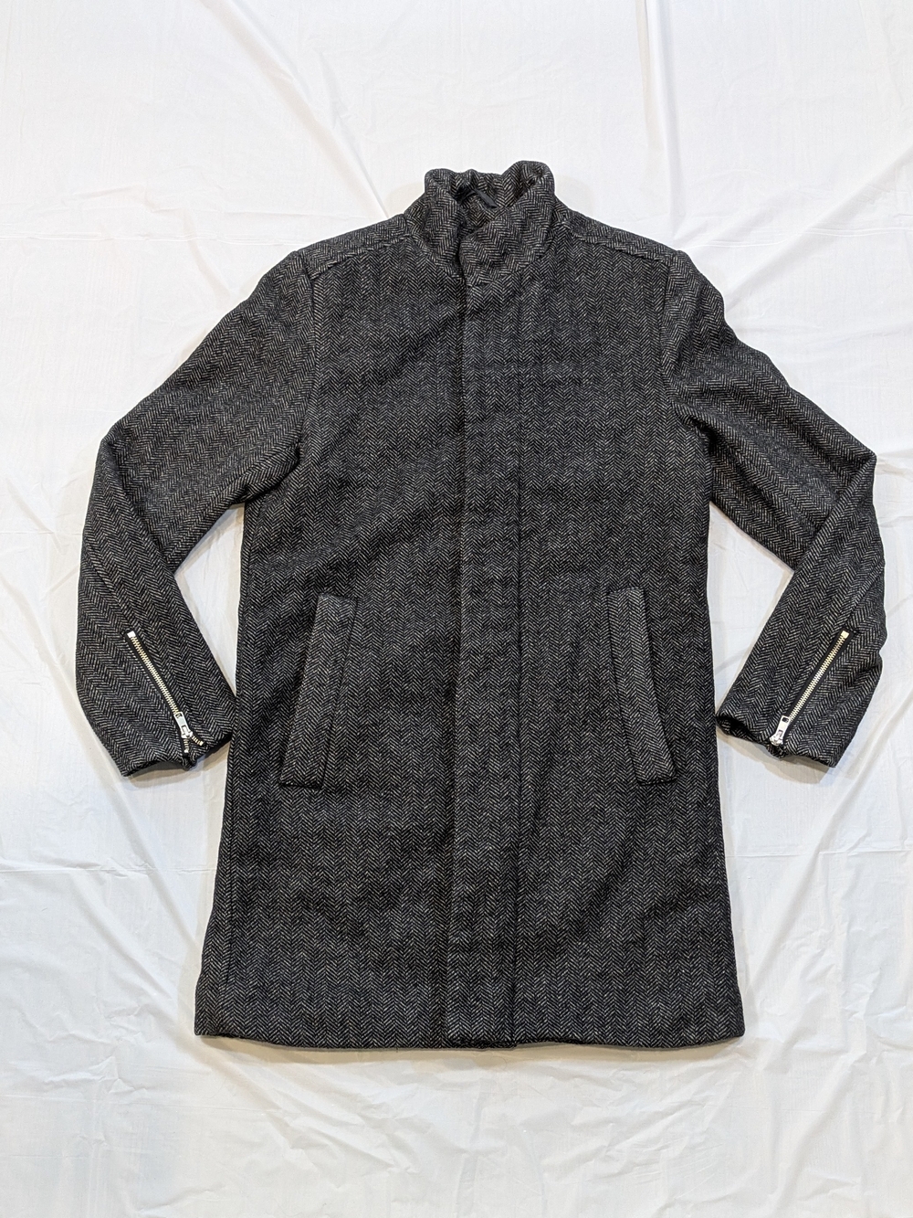 H&M Charcoal Gray Herringbone Coat w/ Zip Cuffs 36R